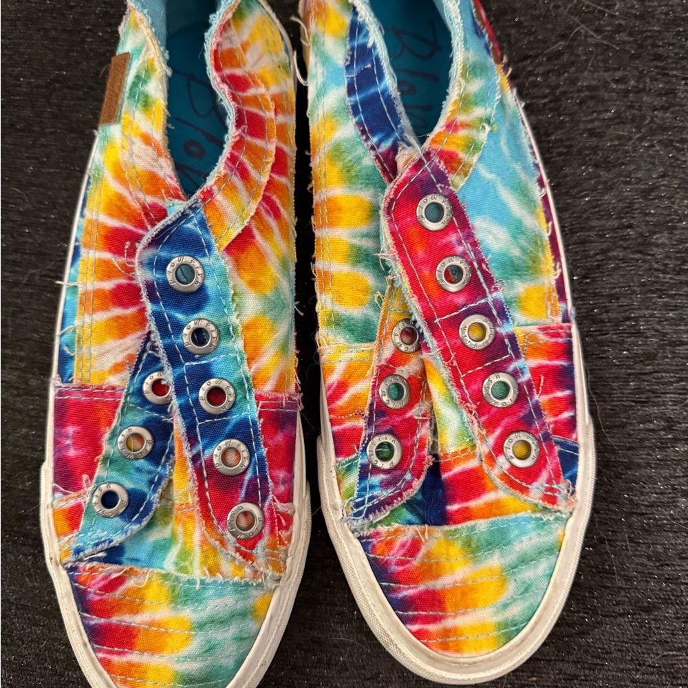 Colorful Tie-Dye Women's Sneakers